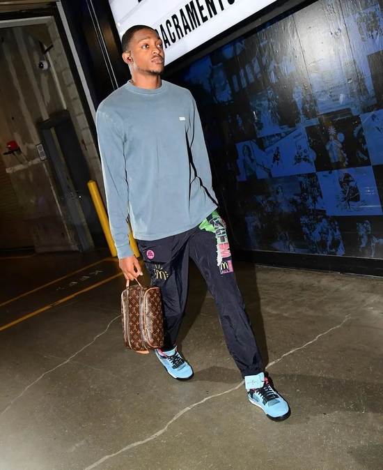 风云突变！克里夫兰骑士集结日完成体检，NBA季后赛版图或变，话题不断，资深球员宣示担当的简单介绍-爱游戏平台